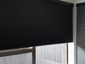 Rèm tổ ong cản sáng 100%