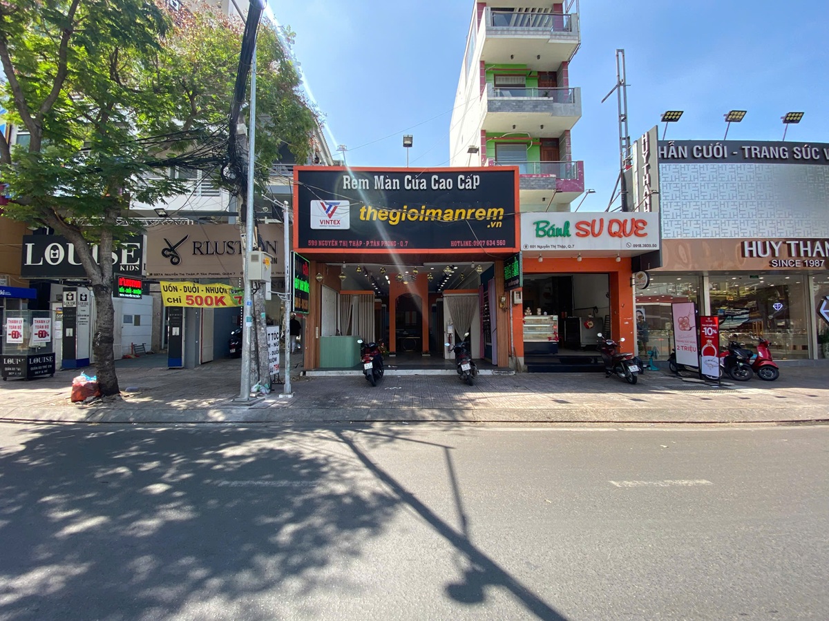 cửa hàng rèm che cửa sổ