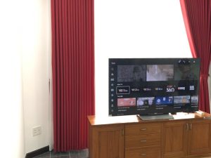 rèm đỏ tân phong